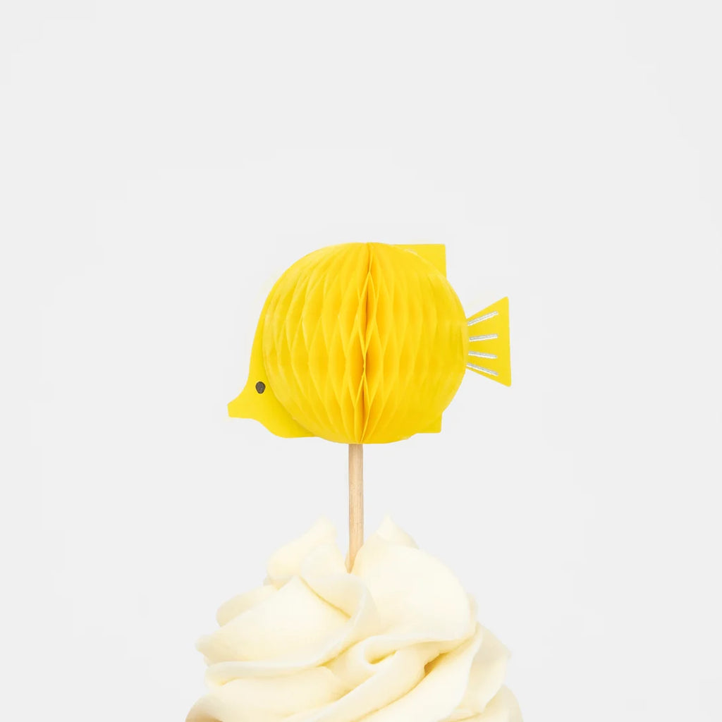 Kit de cupcake de polvo e tubarão (x 24 toppers)