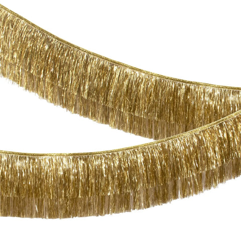 Guirnalda de oropel dorado